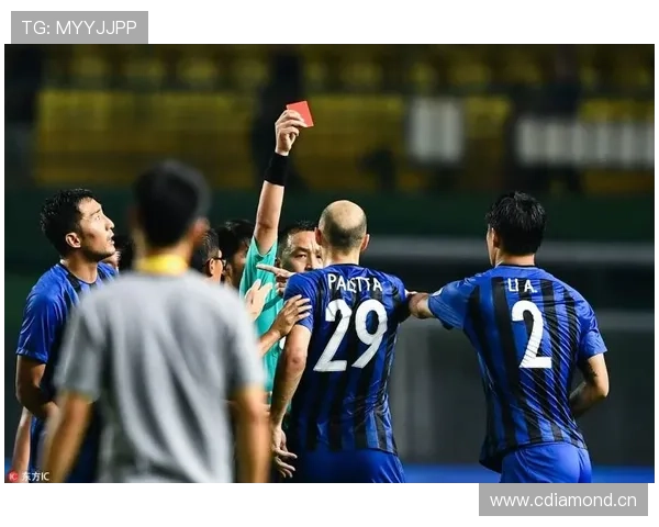 莱万加盟豪门：争议何在？进球能力如何？